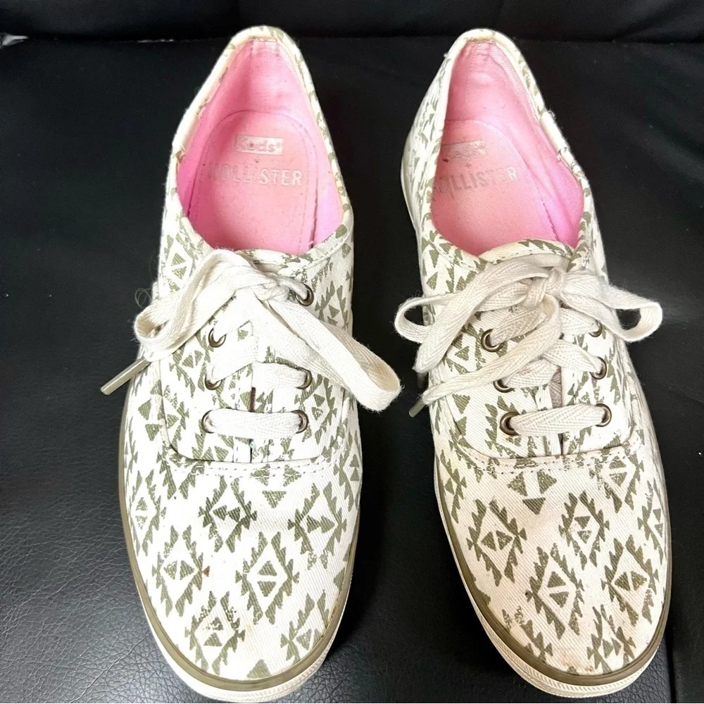 Keds x HOLLISTER Tribal Print Canvas Shoes women size 6.5